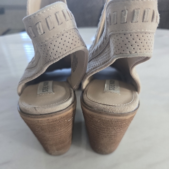 Steve Madden Sandals Women Sz 9M Tan Leather Peep Toe Perforated Block Heel - Picture 7 of 14